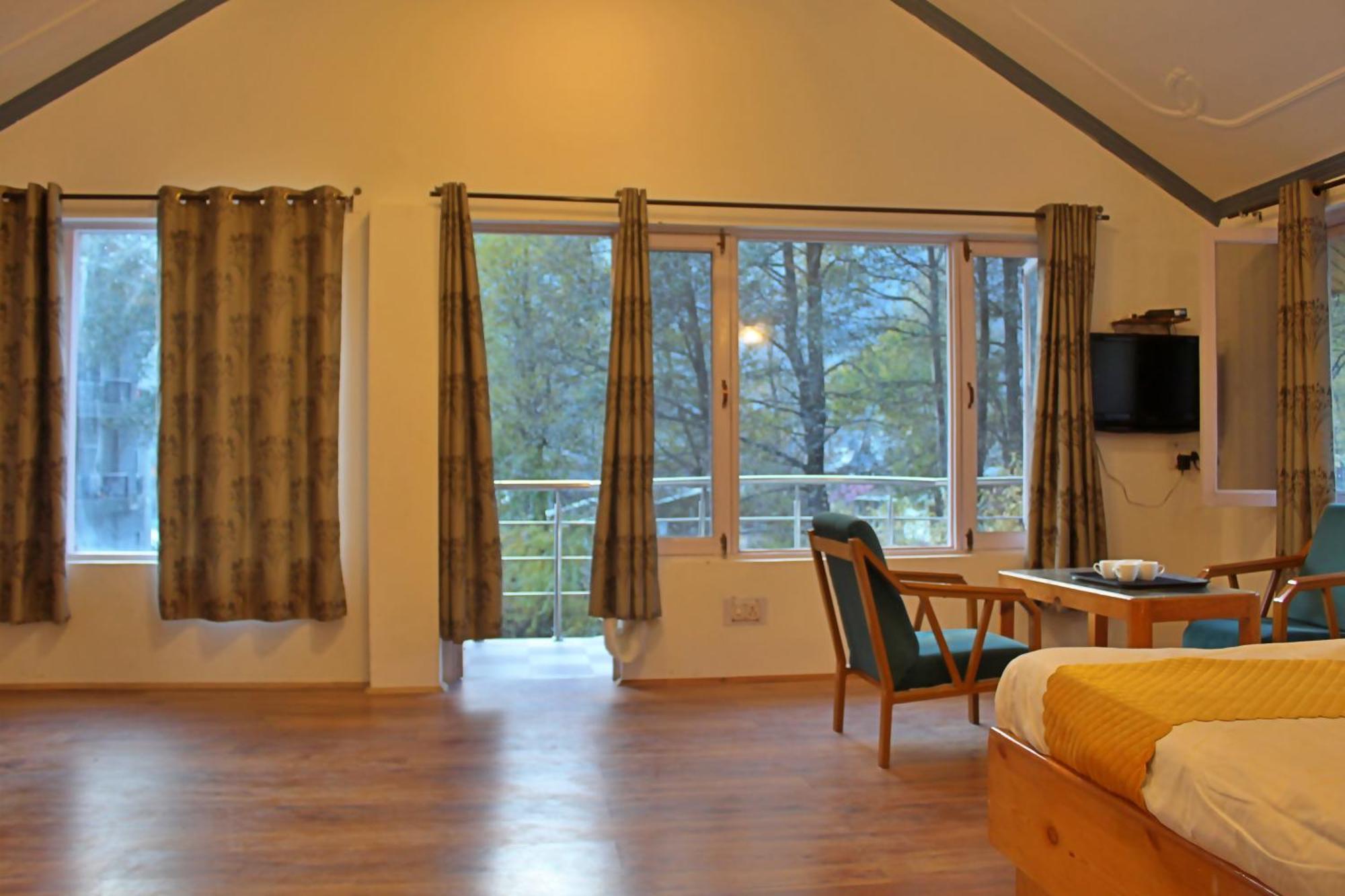 Sylvan Woods Cottage Manāli エクステリア 写真