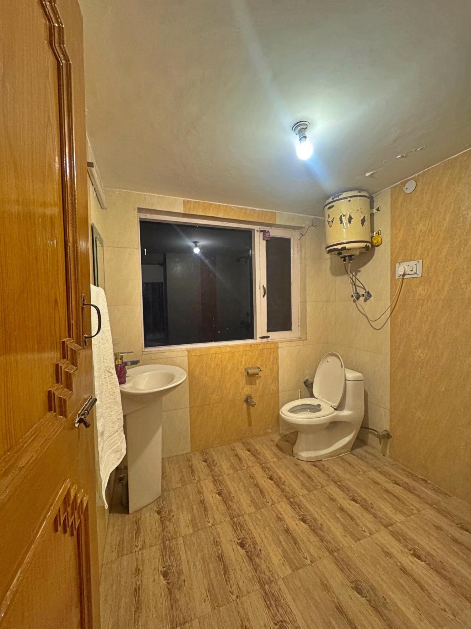Sylvan Woods Cottage Manāli エクステリア 写真